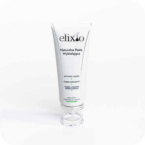 Wybielająca pasta do zębów na bazie węgla aktywnego